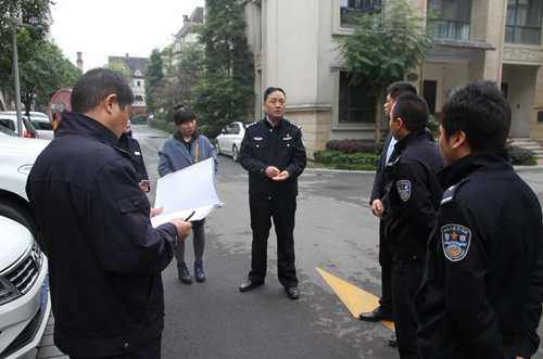崇州市公安局副局长汪海到羊马辖区检查督导社区安全防范和企业安全生产工作 崇州市公安局副局长汪海到羊马辖区检查督导社区安全防范和企业安全生产工作