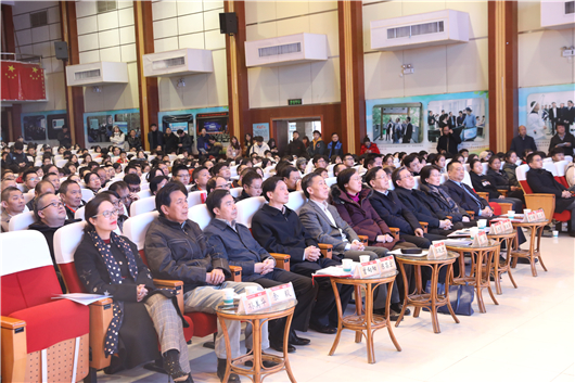 【湖北】【CRI原创】首届湖北省中华职业教育创新创业大赛举办颁奖典礼