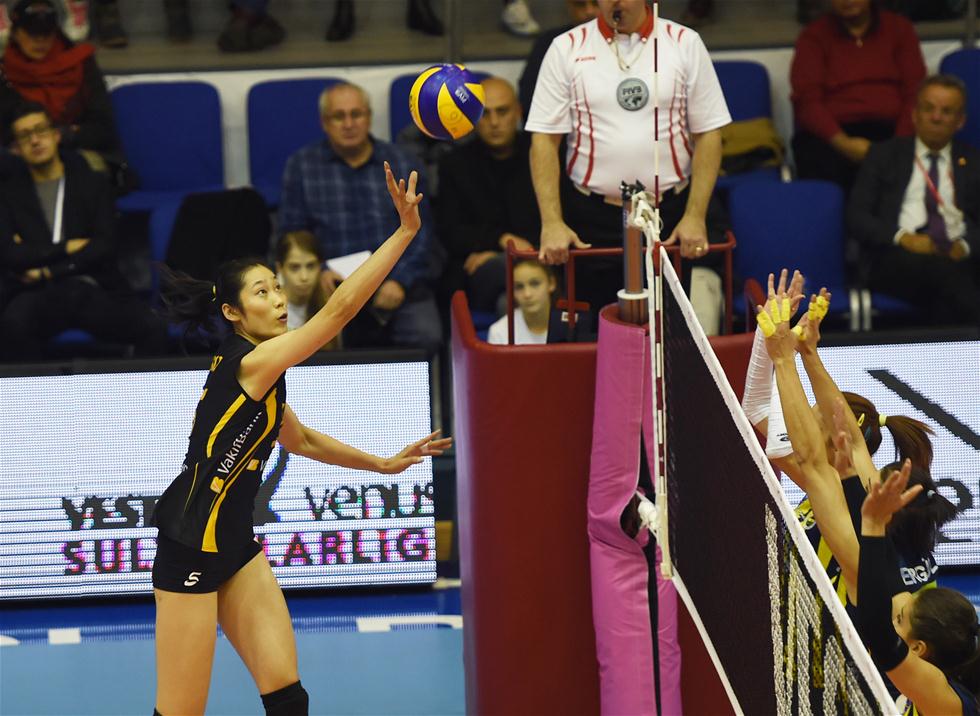 土耳其女排联赛：瓦基弗银行队战胜费内巴切队