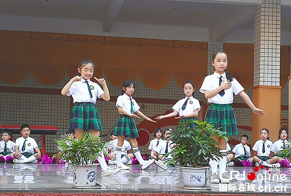 图片默认标题_fororder_礼仪情景剧