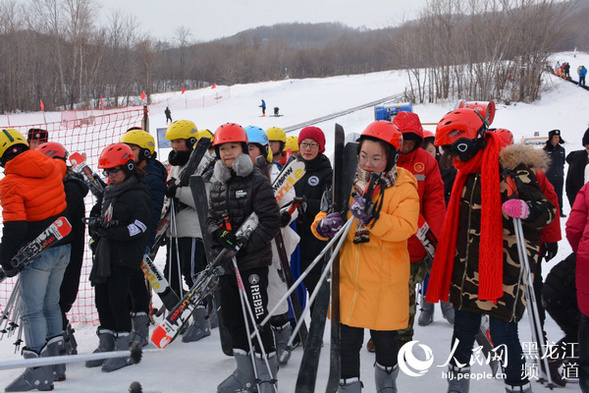 双鸭山打造特色冰雪旅游品牌 新建青少年冰雪培训基地