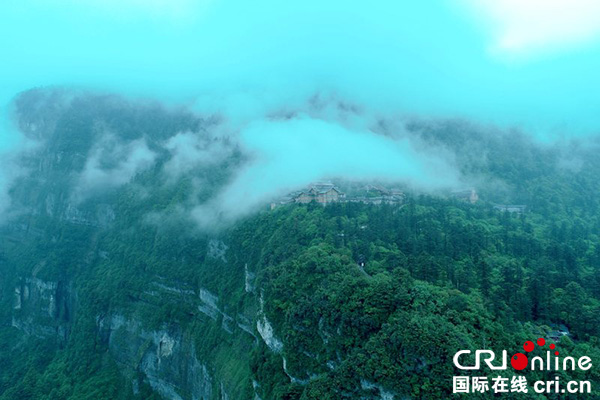 图片默认标题_fororder_峨眉山烟云似海（峨眉山旅游股份有限公司--供图）-(2)