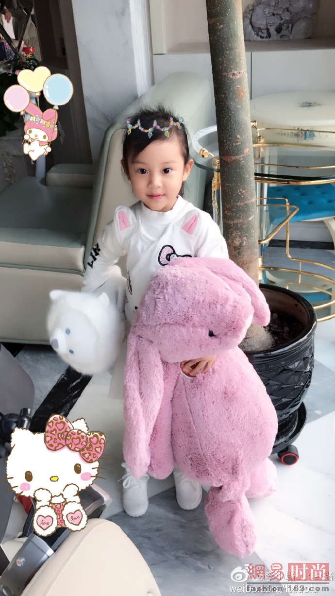头号迷妹甜馨和Angelababy 追男神也很拼！