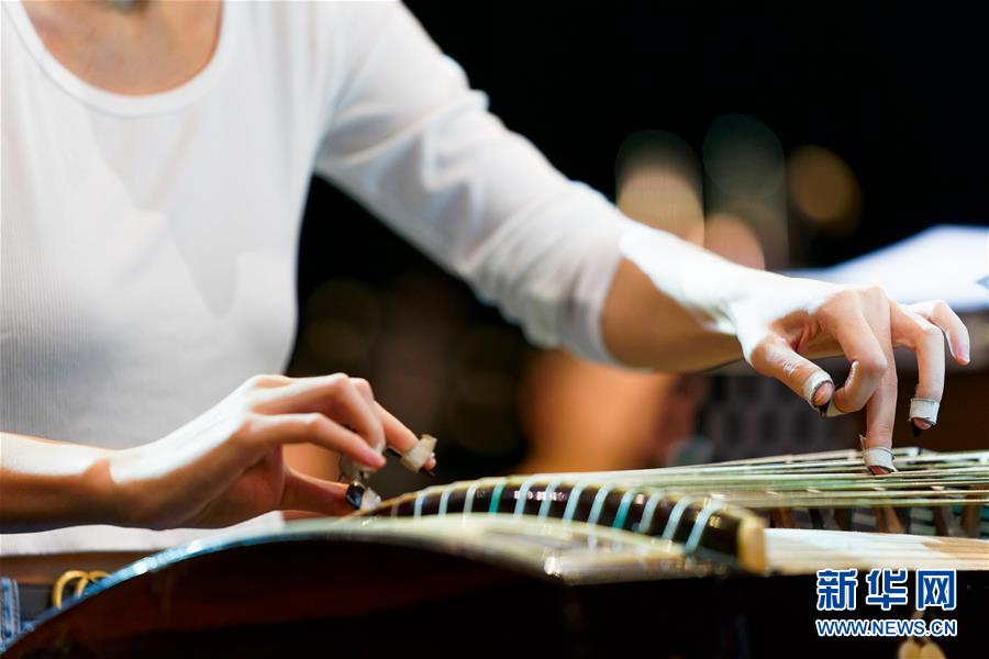 新华网：中西合璧、古今荟萃——文化舞台上的“澳门身段”