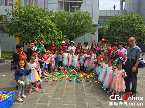 图片默认标题_fororder_亲子建构游戏比赛（摄影：解明尧）