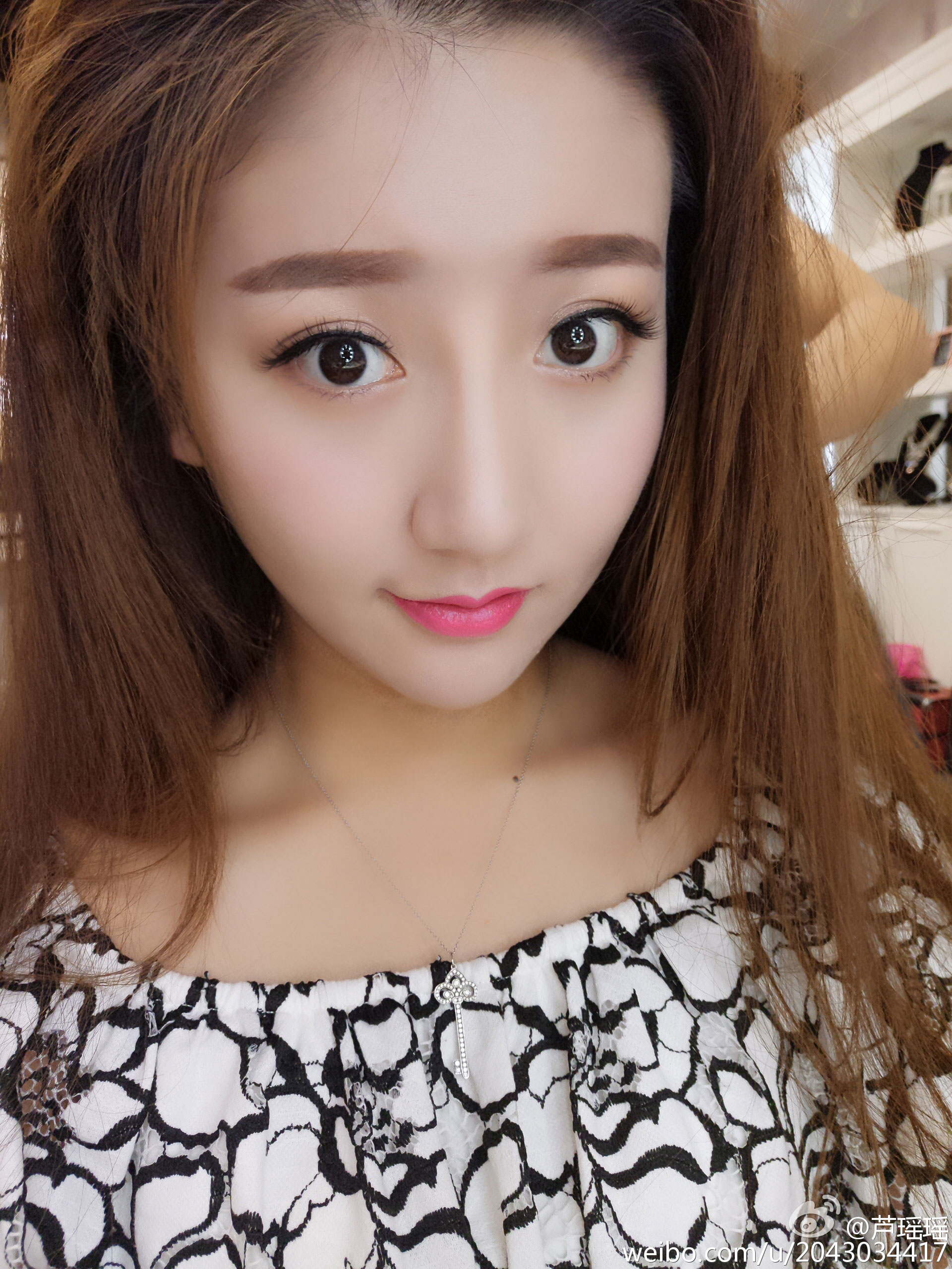 王上源女友 撒狗粮 秀恩爱 长腿逆天[88]