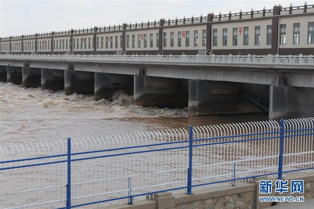内蒙古河套灌区列入世界灌溉工程遗产名录揭碑
