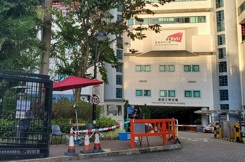 「海外网」香港各大学不配合警方交失窃化学品清单 各界斥责&quot