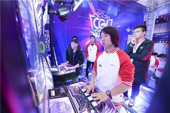 （原创 本网专稿 三吴大地南京 移动版）2019中国电子游戏超级联赛全国总决赛在南京举行（条目标题）CGL全国总决赛举行