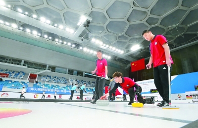 中国青少年冰壶公开赛落幕 “冰立方”首秀获赞