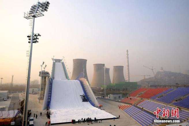 北京冬季五輪スキージャンプ競技場 今週公開 中国国際放送局