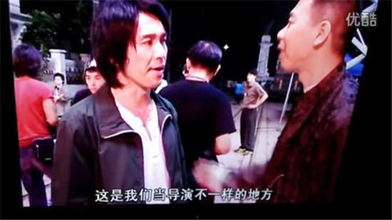 冯小刚给周星驰演戏 这片场照绝版了(组图)