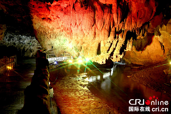 图片默认标题_fororder_喀斯特奇观雪溪洞