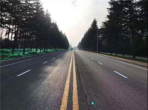 西安曲江新区完成航天大道（上林苑-雁引路段）提升改造项目施工建设
