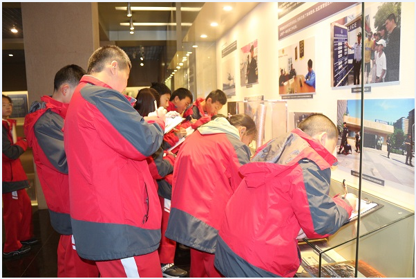 首都师范大学附属中学昌平学校开展第二届法治文化节系列活动