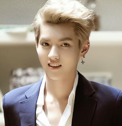 黄子韬胜诉SM 鹿晗吴亦凡解约之路好艰难