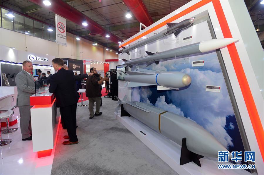 【新华网】第五届海湾防务和航空展在科威特举行