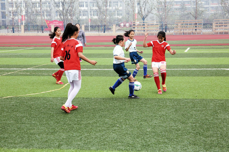 【河南供稿】平顶山市宝丰县教育体育局：“动”赢未来 给孩子们一个多彩童年