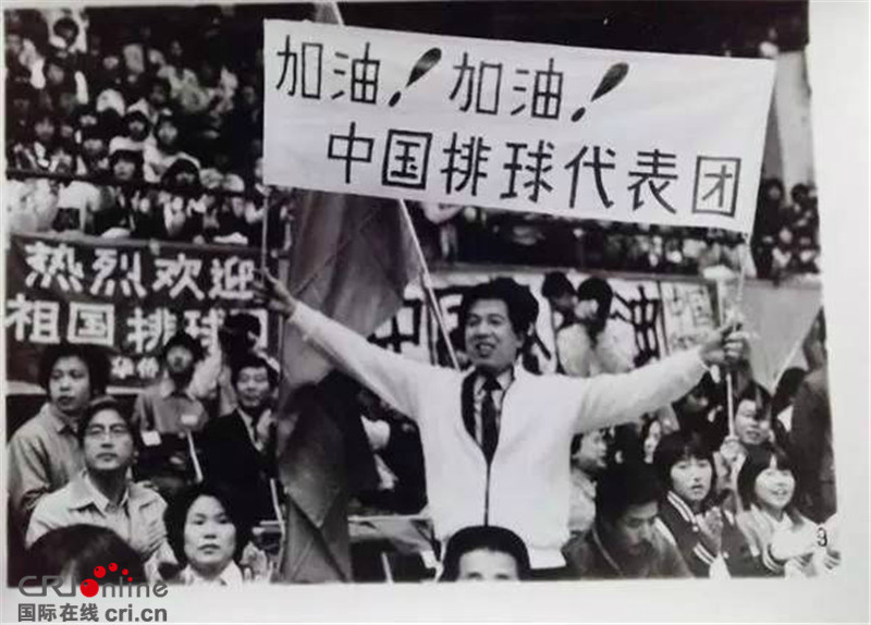 回忆杀！77岁宋世雄将与三代女排聚首BTV跨年