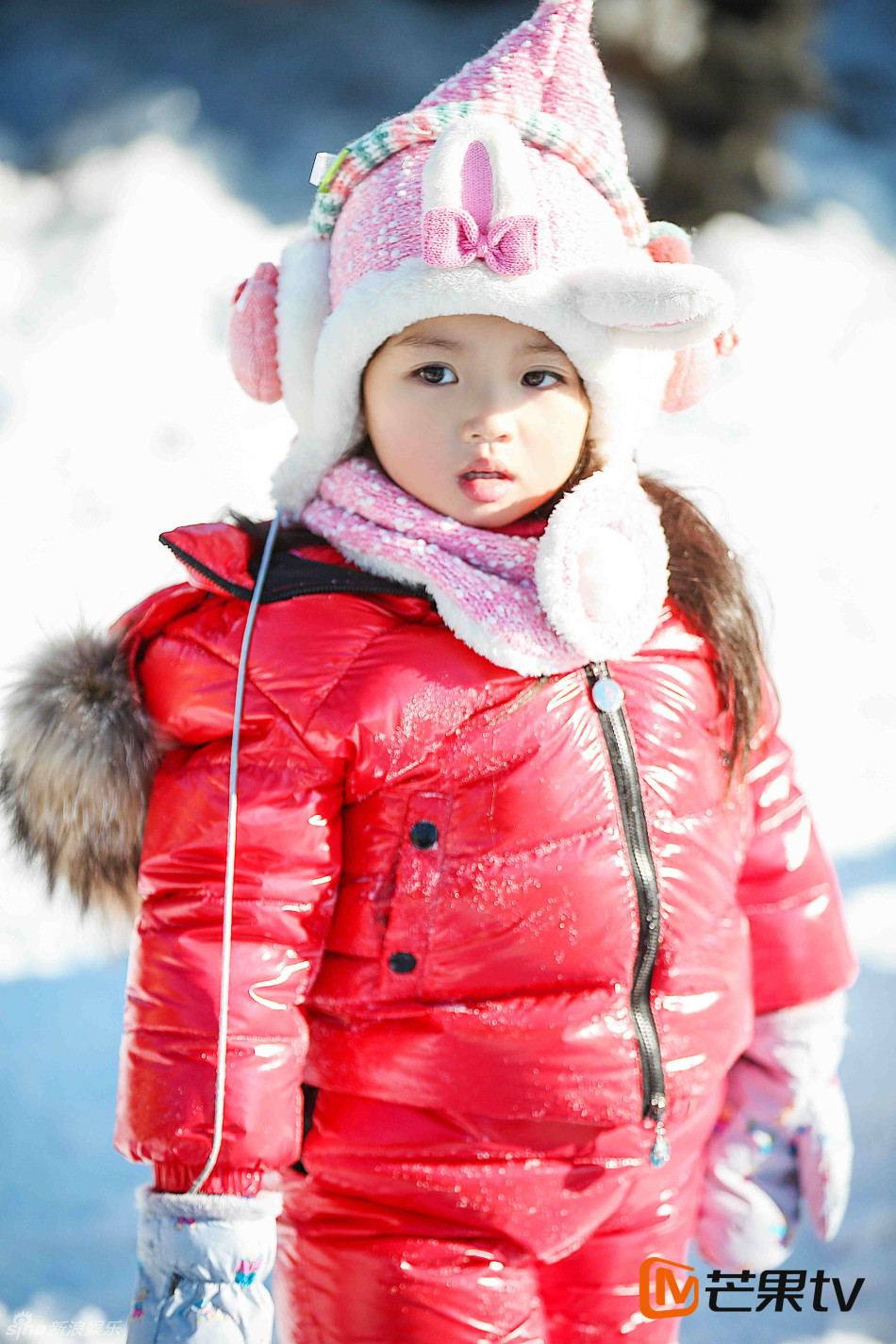 《爸爸》雪国之旅 阿拉蕾变行走的冰淇淋