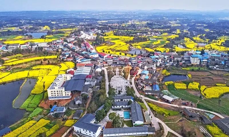 （导航绵阳，移动端）中共江油市委书记周涛：扬李白之才，走转型之路，添百姓之福