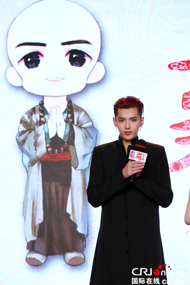 《西游伏妖篇》吴亦凡演会功夫的唐僧 姚晨角色雌雄难辨