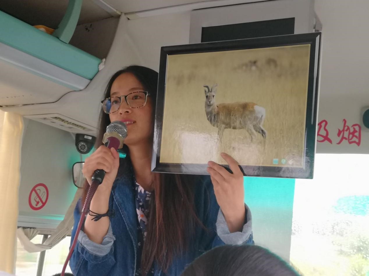 央视网@【生态文明@湿地】志愿者尤鲁青：为孩子们种下“环保意识