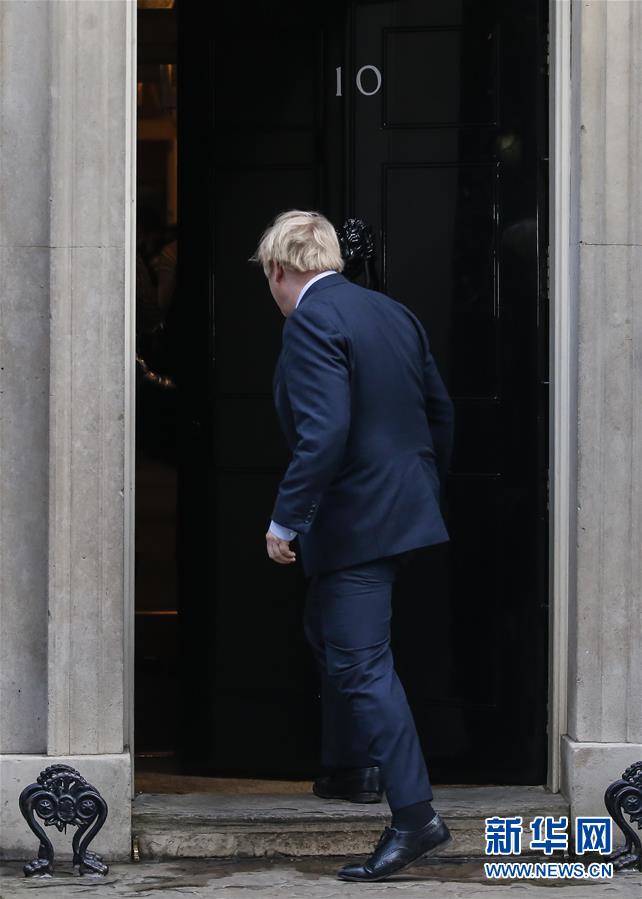 新华网@约翰逊就任英国首相