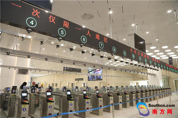 [南方新闻网]【粤澳同心 逐梦湾区】粤澳口岸的“变”与“通”