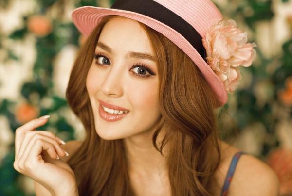 娱乐圈中最美的花仙子：古力娜扎
