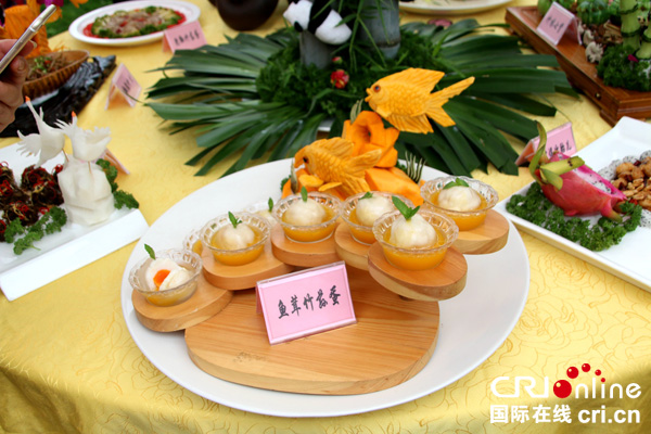 图片默认标题_fororder_参展美食“鱼茸竹荪蛋”--（摄影-高学兵）-(2)