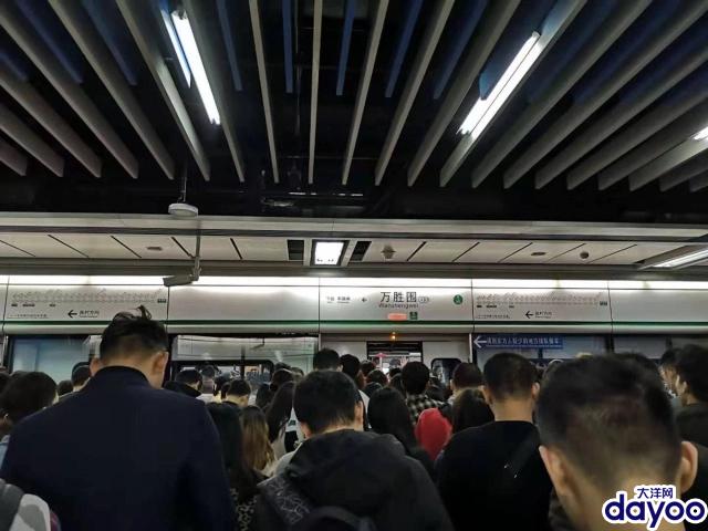 广州地铁全年日均客流量将首次突破900万