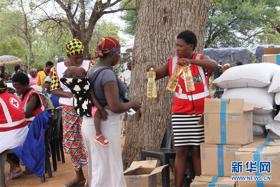 新华网：中国向纳米比亚提供紧急粮食援助