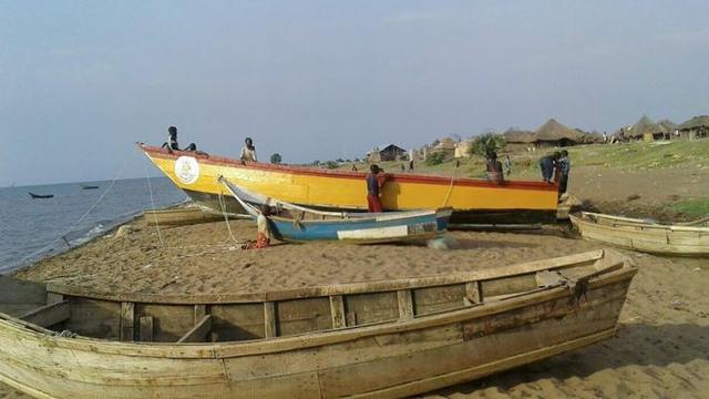 悲剧再现！乌干达球队遇翻船事故 已30人遇难