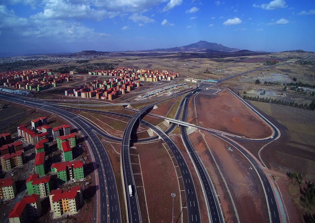 [国际在线]鲁班奖出炉，请央企基建狂魔起立接受表扬！