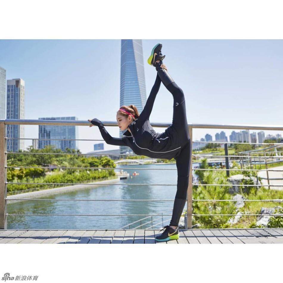 韩国艺术体操美女主播私房照