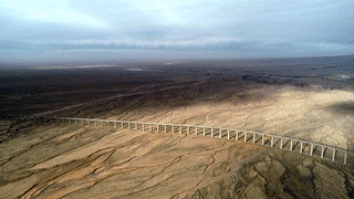 「人民铁道报」穿越无人区！敦煌铁路今日全线通车