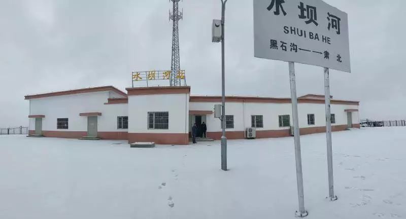 「人民铁道报」穿越无人区！敦煌铁路今日全线通车