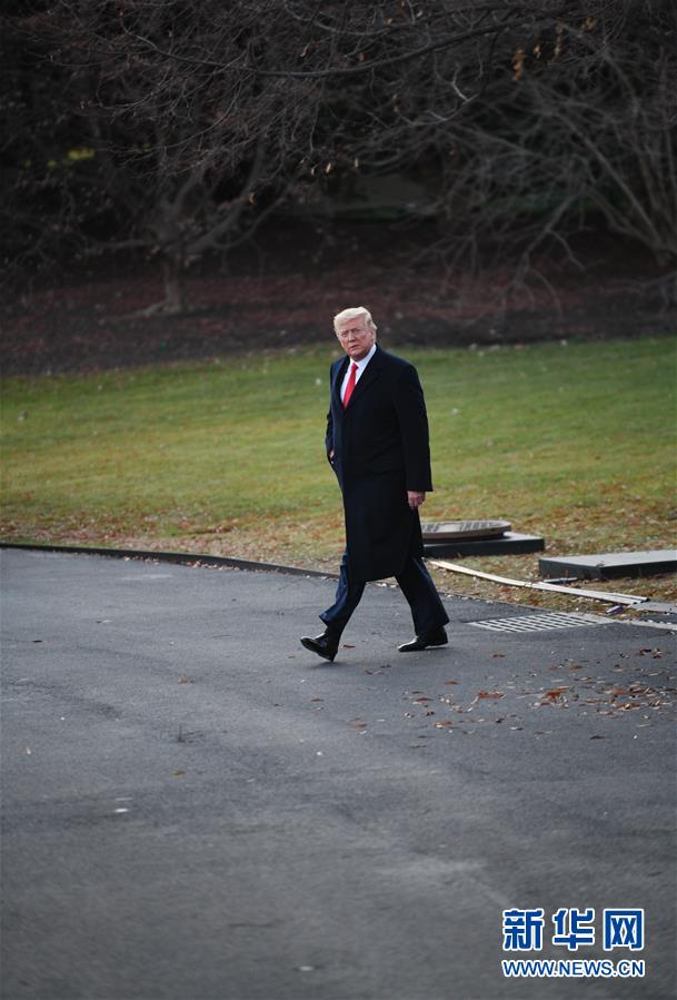 #新华网#美国国会众议院表决通过两项针对总统特朗普的弹劾条款