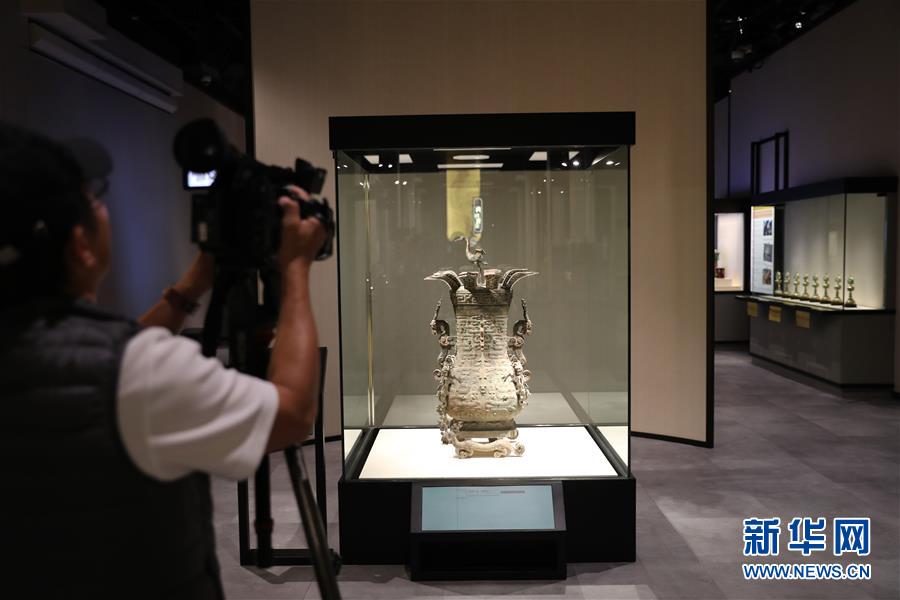 “故宫文物修复展”在港举办 展现文物与科技融合
