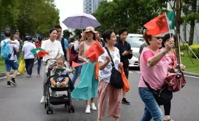 【中国军网】“母亲，我回来了！”