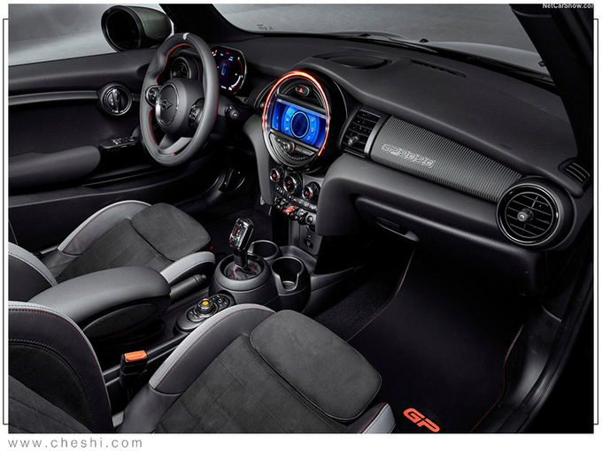 汽车频道【12月23日】【中首列表+要闻列表+头条新闻红条】MINI性能部门推进电气化 旗下车型均采用电驱动