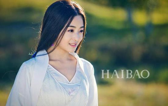 出道12年童颜依旧 《兰陵王妃》张含韵美到犯规
