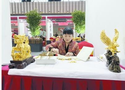 百年工艺遇上新文创 江苏“老字号”这样传承与转型 百年工艺遇上新文创 江苏“老字号”这样传承与转型