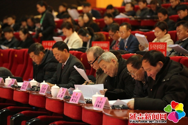 延吉市第十八届人民代表大会第四次会议开幕