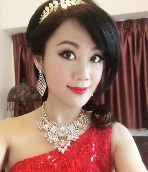 如果她晚生20年的话 现在也许比郑爽还火！