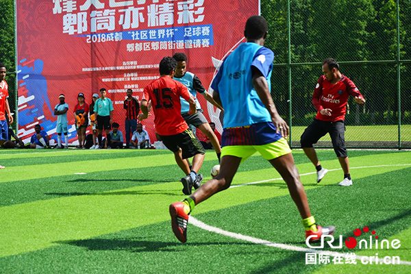 图片默认标题_fororder_比赛现场。摄影：邱美智