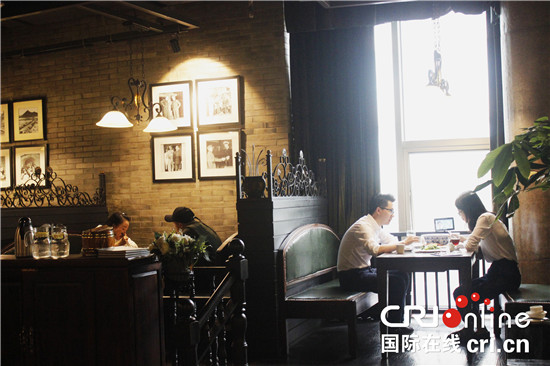 【CRI专稿 列表】重庆渝中区让餐饮老字号品牌恢复生机走向世界