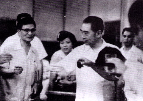 「天に順う」に造反した男