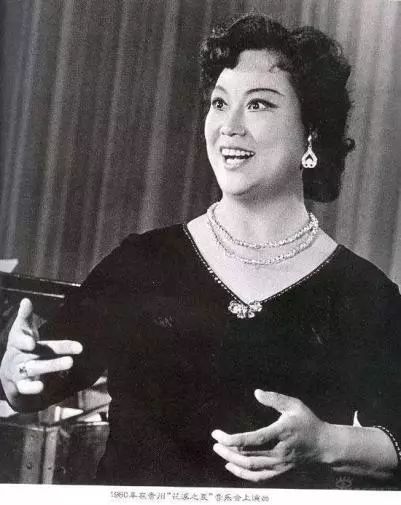 #中国军网#一唱起《映山红》，就觉得红军来了！